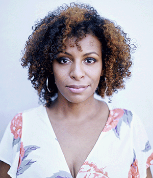 Photo de Sharon James, comédienne dans le rôle de Becky