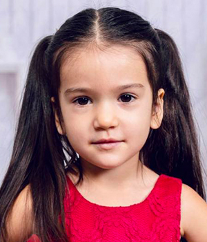 Photo de Lexie Cardona Dufault, comédienne dans le rôle de Lulu